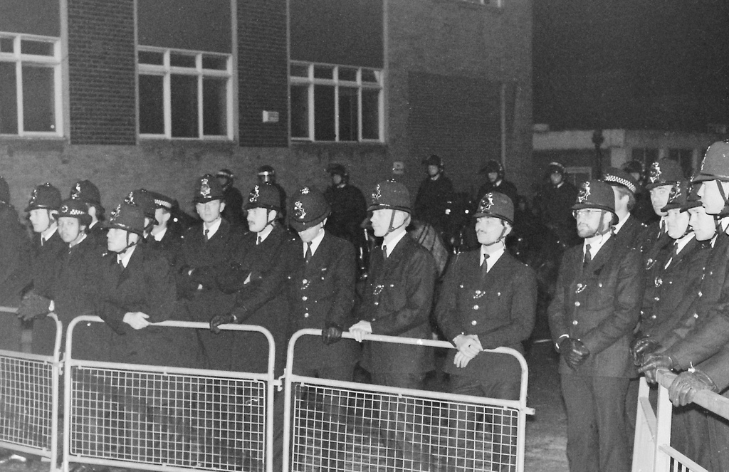 Wapping Dispute - Barricades
