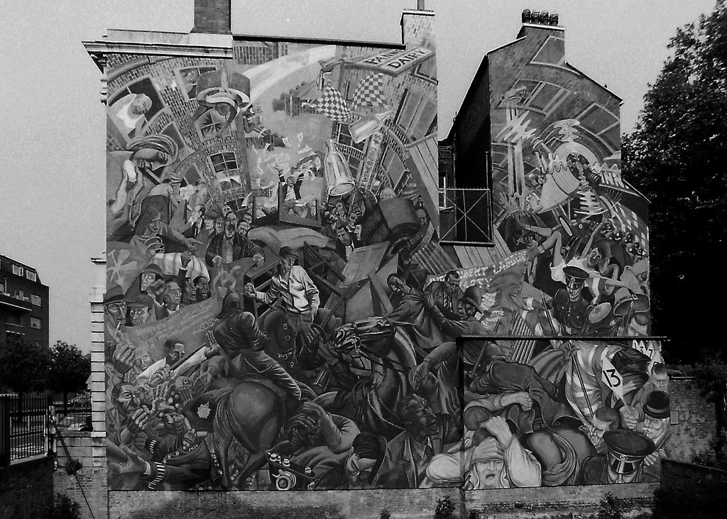 Wapping Dispute - Cable Street Mural 1986