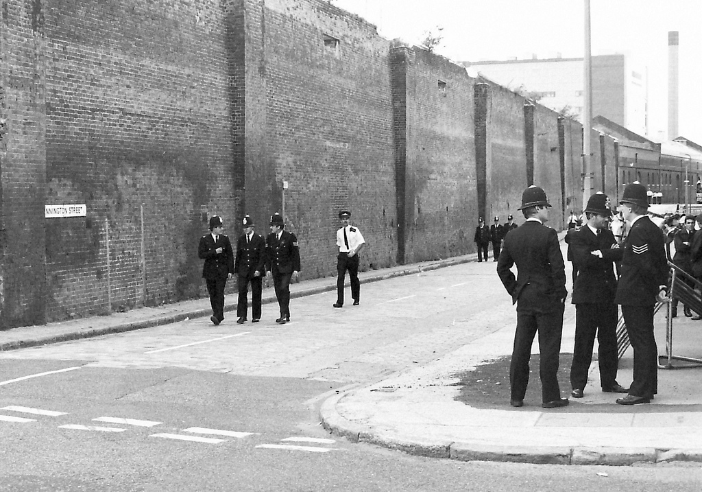 Wapping Dispute - Community policing